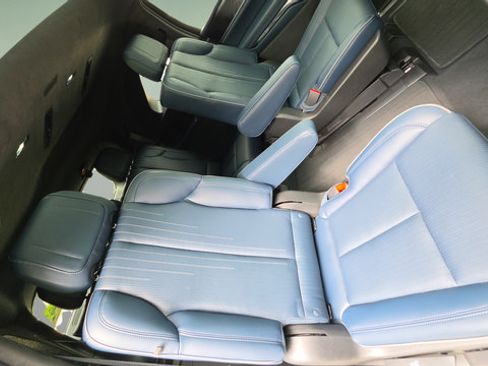 Used 2025 Cadillac Escalade IQ Luxury 2 w/ LPO, Premium Carpet Package AWD/4WD image 68