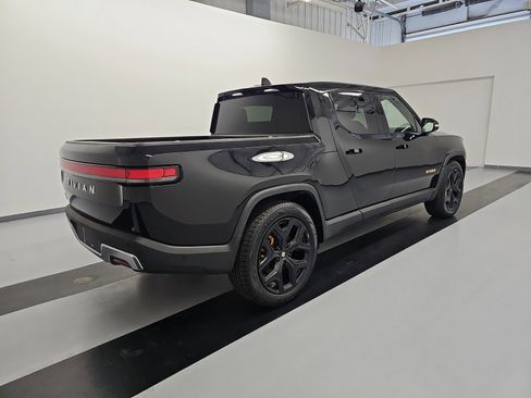 Used 2022 Rivian R1T Adventure image 5