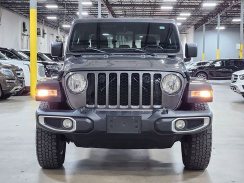 Used 2021 Jeep Gladiator Sport image 2