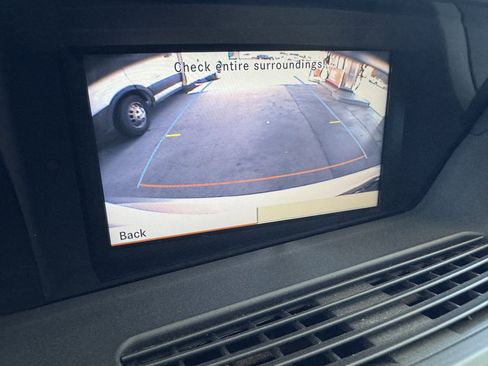 Used 2013 Mercedes-Benz S 550 Sedan image 27