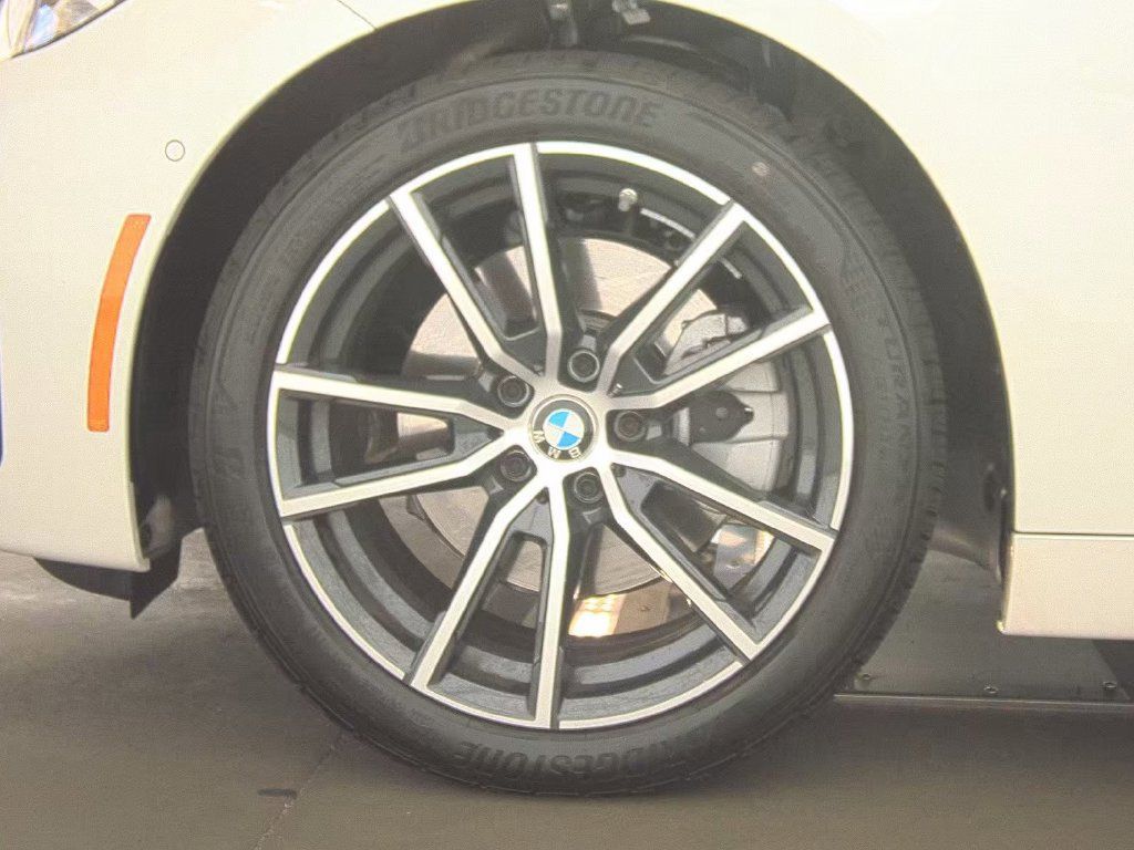 Used 2026 BMW 230i xDrive Coupe w/ Premium Package AWD/4WD image 10