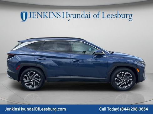 New 2026 Hyundai Tucson Limited FWD image 3