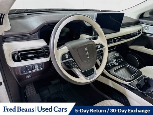 Certified 2022 Lincoln Nautilus Black Label AWD/4WD image 13