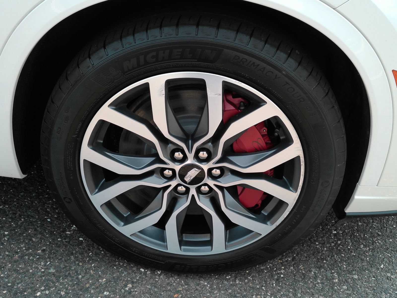 Certified 2023 Cadillac XT6 Sport w/ LPO, Floor Liner Package AWD/4WD image 37