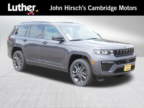 New 2026 Jeep Grand Cherokee L Limited AWD/4WD image 1