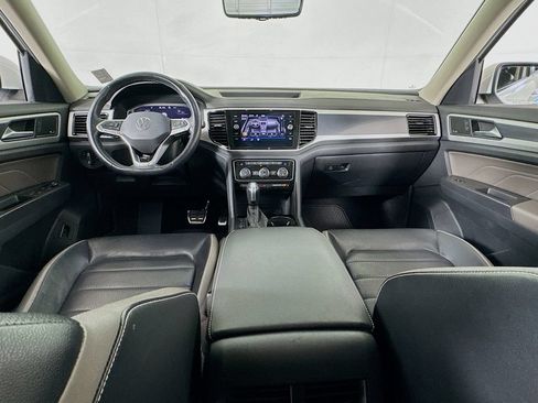 Used 2022 Volkswagen Atlas SEL Premium AWD/4WD image 30