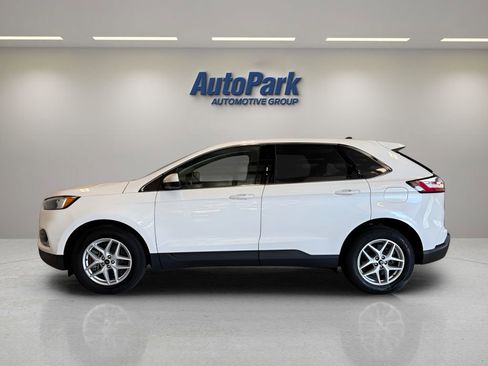 Used 2023 Ford Edge SEL w/ Convenience Package AWD/4WD image 4