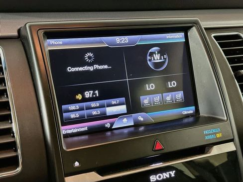 Used 2013 Ford Flex Limited AWD/4WD image 17