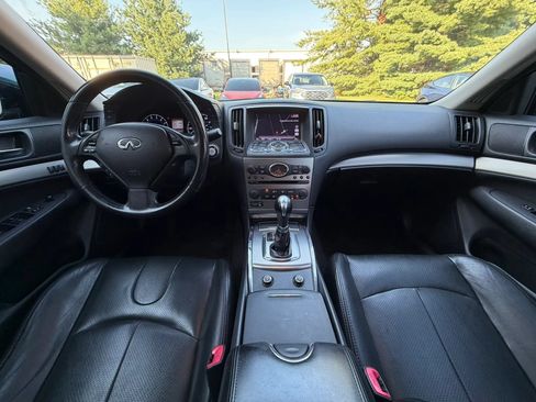 Used 2013 INFINITI G37 Journey w/ Premium Pkg RWD image 11