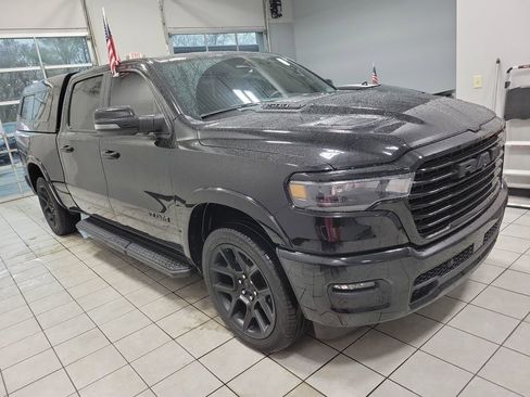 Used 2025 RAM 1500 Laramie w/ Night Edition image 11
