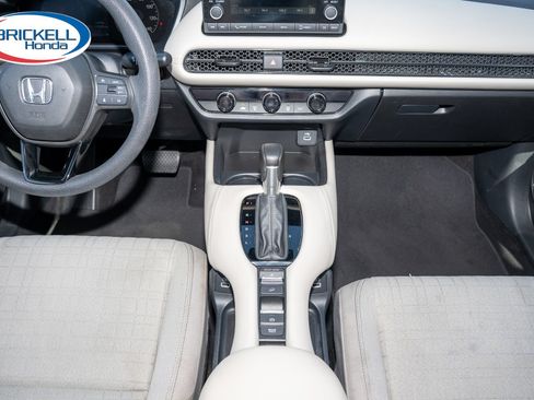Used 2023 Honda HR-V LX image 24
