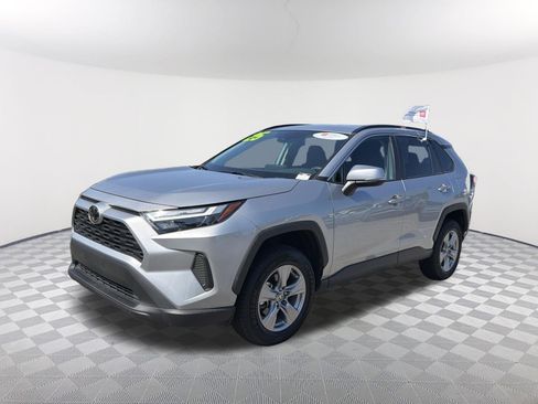 Certified 2025 Toyota RAV4 XLE FWD image 3