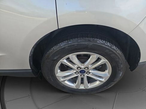 Used 2017 Ford Edge SEL w/ Equipment Group 201A image 25