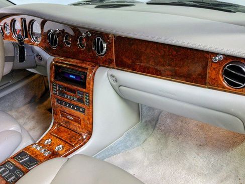 Used 1999 Rolls-Royce Silver Seraph image 22