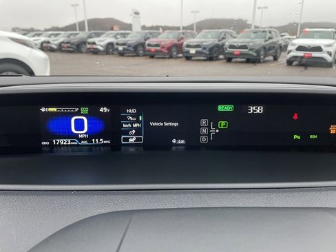 Certified 2022 Toyota Prius Limited image 23