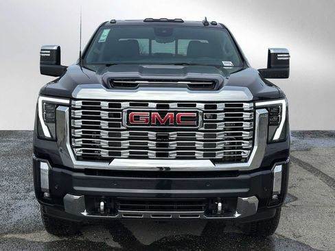 New 2026 GMC Sierra 3500 Denali AWD/4WD image 8