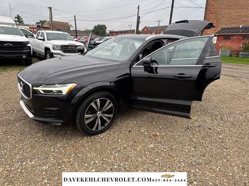 Used 2019 Volvo XC60 T6 R-Design AWD/4WD image 29