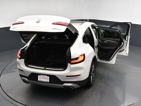 Used 2022 BMW X4 xDrive30i AWD/4WD image 28