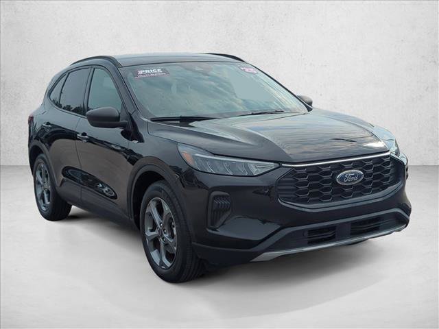 Used 2025 Ford Escape ST-Line FWD image 3