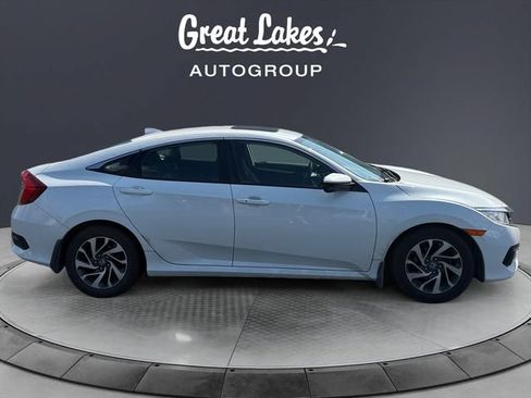 Used 2018 Honda Civic EX image 6