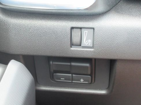 New 2026 GMC Canyon Elevation w/ Convenience Package RWD image 24