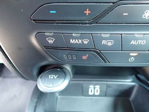 Used 2020 Ford Ranger XLT w/ Equipment Group 302A Luxury AWD/4WD image 23