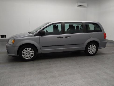 Used 2015 Dodge Grand Caravan American Value Package image 2