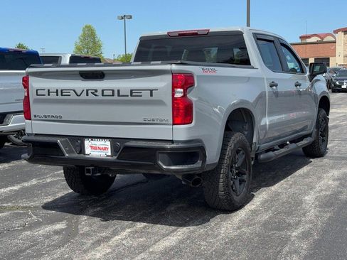 Used 2025 Chevrolet Silverado 1500 Custom Trail Boss AWD/4WD image 3