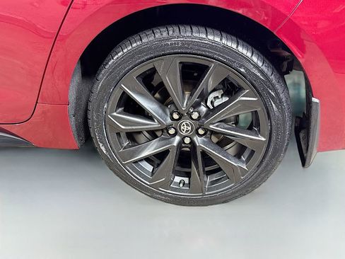 Used 2025 Toyota Corolla SE image 27