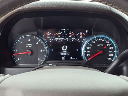 Used 2019 GMC Yukon XL Denali w/ Denali Ultimate Package image 8