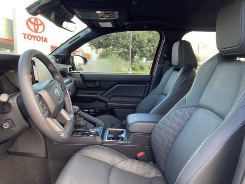 Used 2026 Toyota 4Runner TRD Sport Premium AWD/4WD image 9