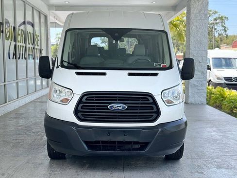Used 2019 Ford Transit 350 XLT RWD image 2