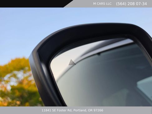 Used 2024 Nissan Rogue SV AWD/4WD image 29