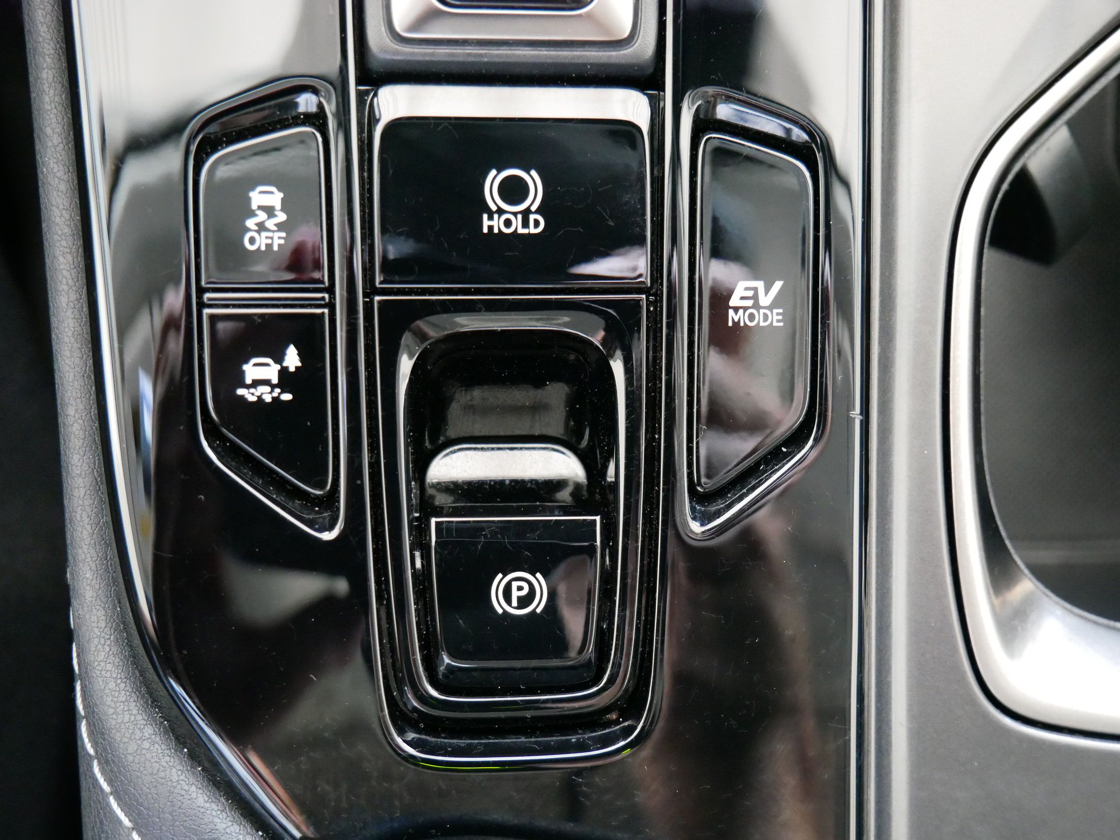 Used 2026 Lexus NX 350h AWD w/ Accessory Package (2T) image 32