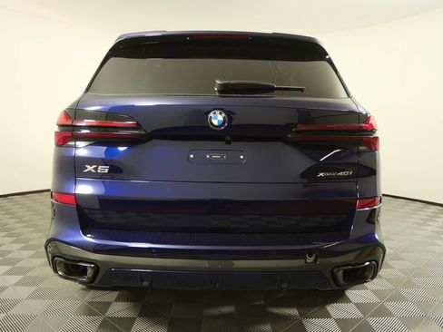 Used 2026 BMW X5 xDrive40i w/ M Sport Package AWD/4WD image 4