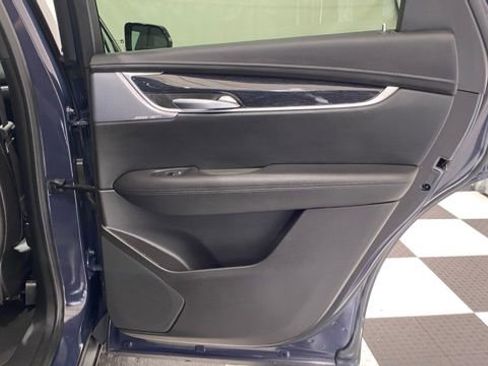 Used 2025 Cadillac XT5 Premium Luxury image 29