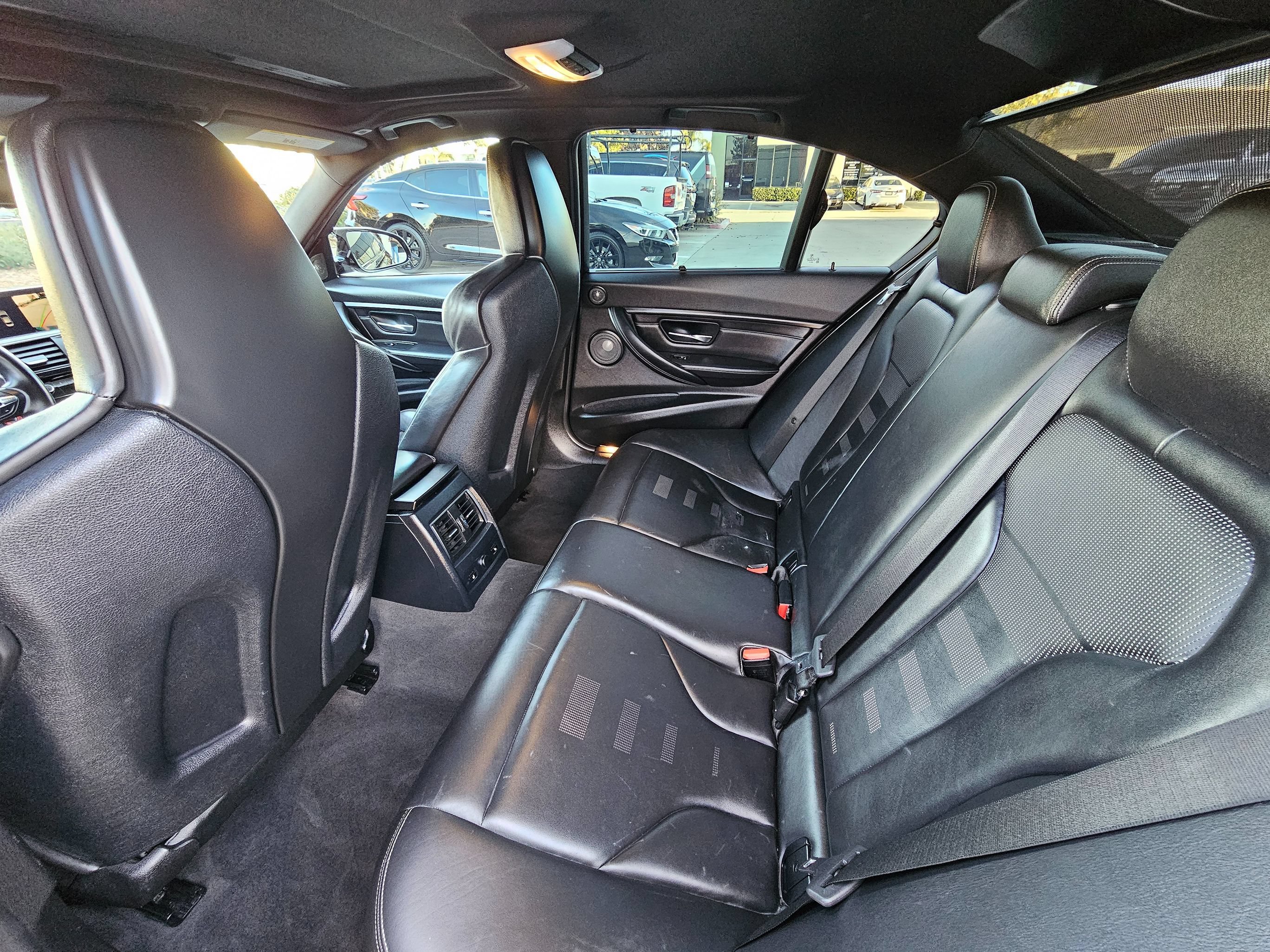 Used 2018 BMW M3 RWD image 25