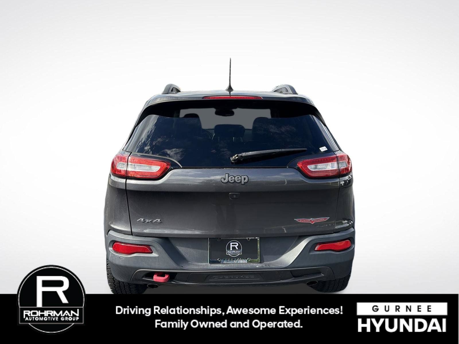 Used 2017 Jeep Cherokee Trailhawk w/ Comfort/Convenience Group AWD/4WD image 8
