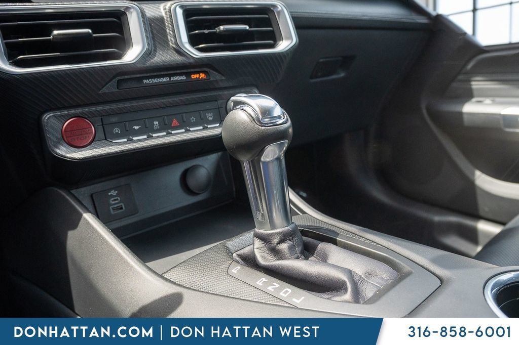 Used 2025 Ford Mustang Premium RWD image 9