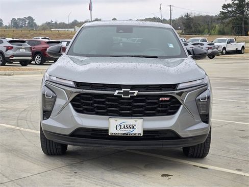 Certified 2024 Chevrolet Trax RS w/ Sunroof Package image 3