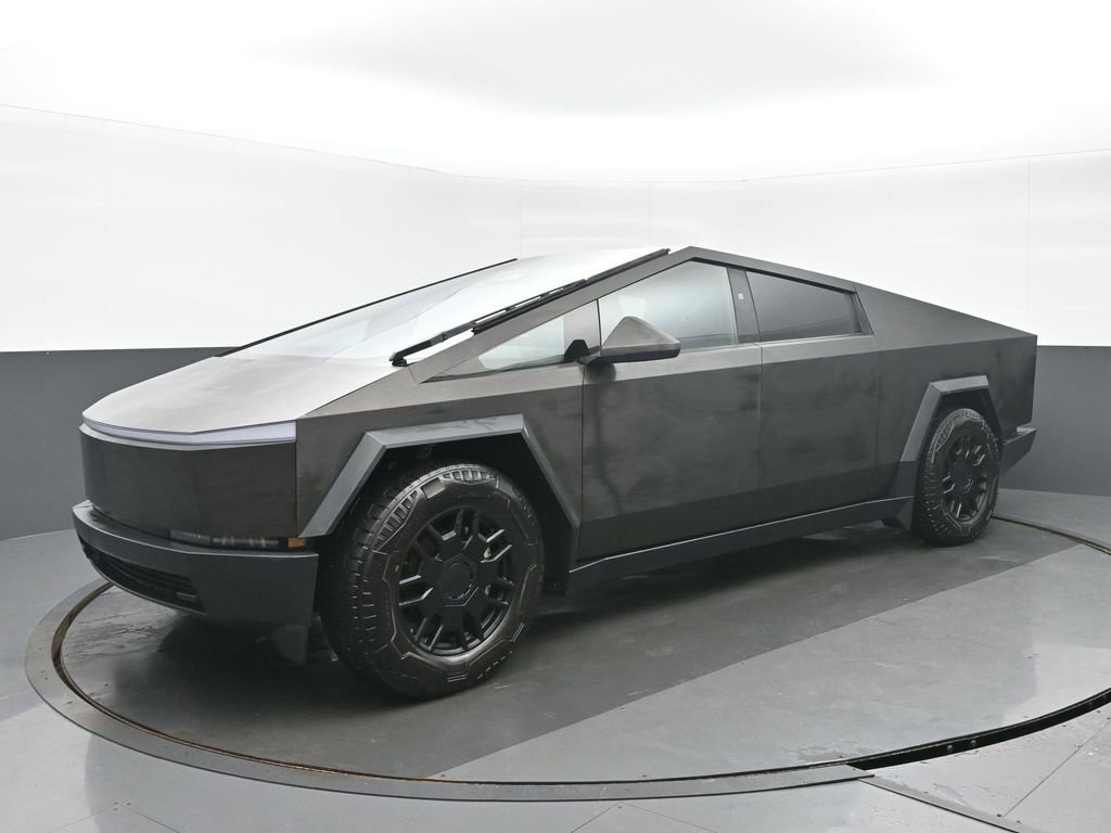 Used 2024 Tesla Cybertruck AWD Crew Cab image 7