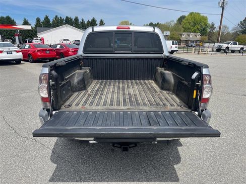 Used 2013 Toyota Tacoma PreRunner w/ SR5 Pkg image 13