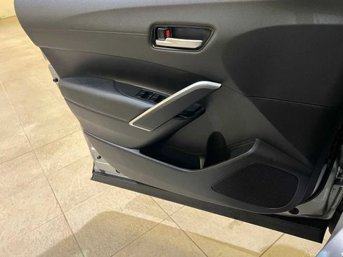 Certified 2023 Toyota Corolla Cross XLE image 18