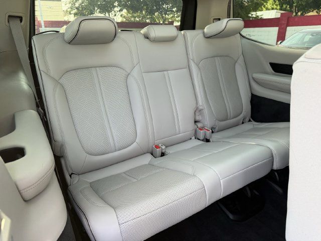 Used 2023 Jeep Grand Wagoneer Series II w/ Flexible Seating Group AWD/4WD image 31