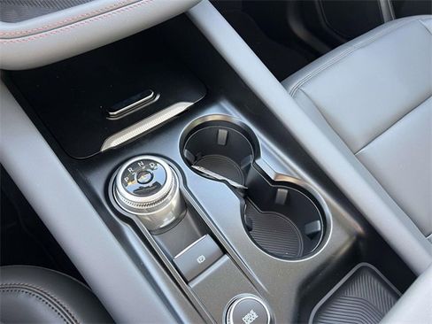 New 2025 Ford Explorer Active w/ Active Comfort Package image 22