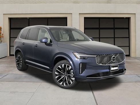 New 2026 Volvo XC90 T8 Ultra w/ Protection Package Premier AWD/4WD image 19
