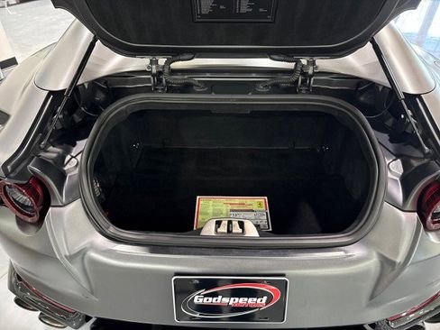 Used 2021 Ferrari 812 GTS image 11