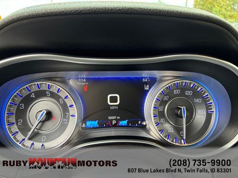 Used 2016 Chrysler 300 C w/ Safetytec Plus Group RWD image 14