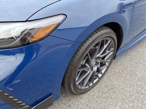 Certified 2025 Toyota Camry SE image 9