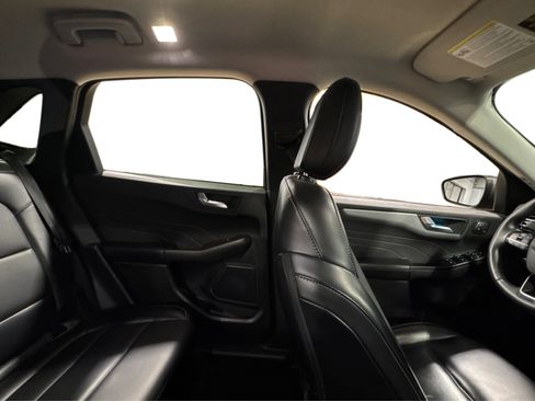 Used 2024 Ford Escape Platinum AWD/4WD image 44